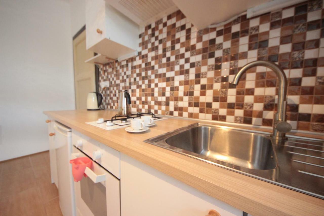 Gallery Apartment Прага Экстерьер фото